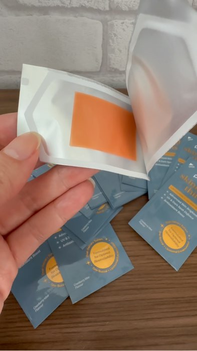 this is what futuristic skincare looks like: Paper-thin. Candy-like. Water-free #44supersaver #ThePurestCo #SkinBrightThins