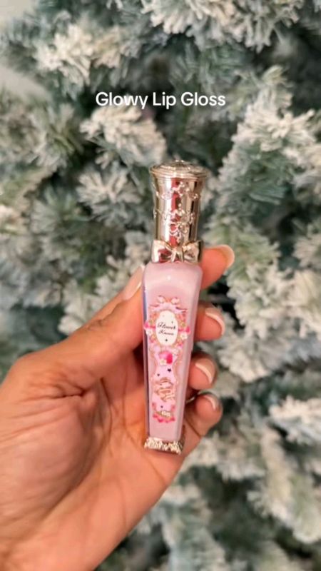 Strawberry Rococo Series Glowy 💖🍓#FlowerKnows #Lipgloss Long Lasting #Fyp #Shopeetrending #shopeeSG #Makeup